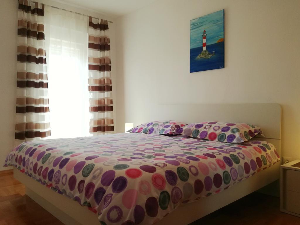 Apartments Radmila Poreč Exteriör bild