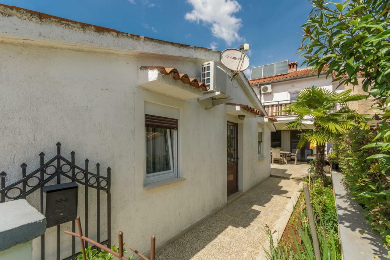 Apartments Radmila Poreč Exteriör bild