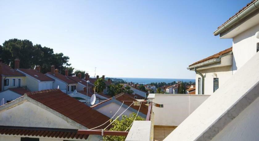 Apartments Radmila Poreč Exteriör bild